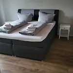 Апартаменты Mit Sauna Und Balkon Munstermaifeld