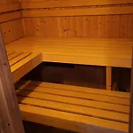 Mit Sauna Und Balkon Апартаменты Munstermaifeld