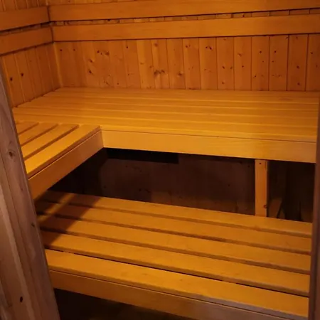 Maifeld-oase Mit Sauna Und Balkon アパート Münstermaifeld