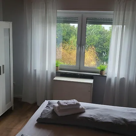 Maifeld-oase Mit Sauna Und Balkon