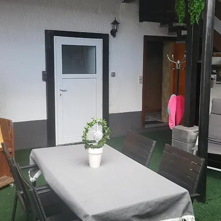 アパート Maifeld-oase Mit Sauna Und Balkon
